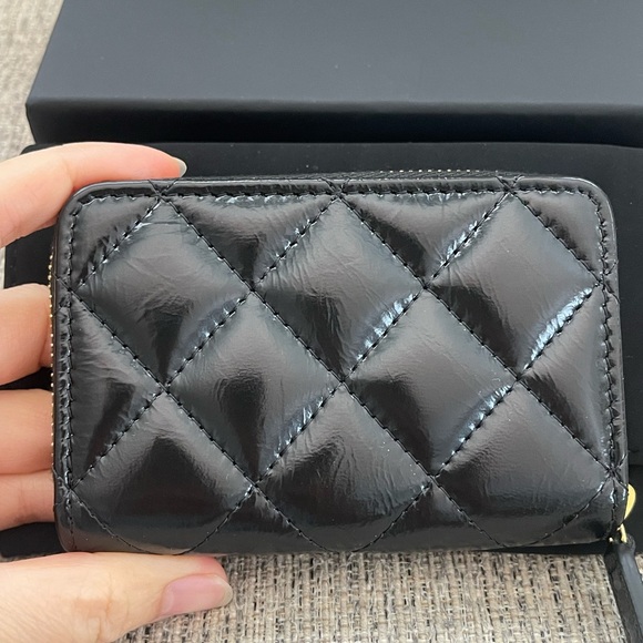 Chanel zip wallet coins purse - Picture 3 of 8